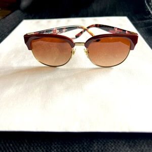 Tory Burch maroon tortoise shell sunglasses
